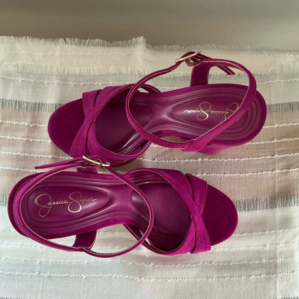 JESSICA SIMPSON Berry Blast Women's Giddings Sandal with Heel - Picture 12 of 15